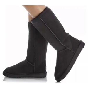 UGG Australia Black Boots Sz 7 Suede Tall Classic Faux Fur Lined Mid Warm Winter